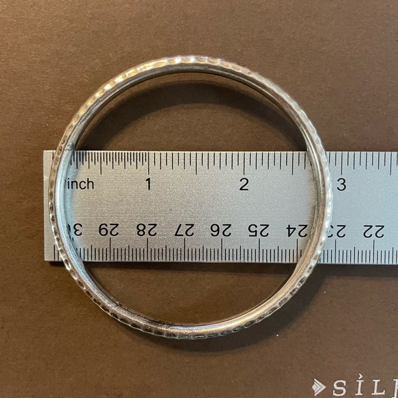 Silpada Hammered Sterling Silver Bangle Bracelet B1482 - Picture 13 of 16
